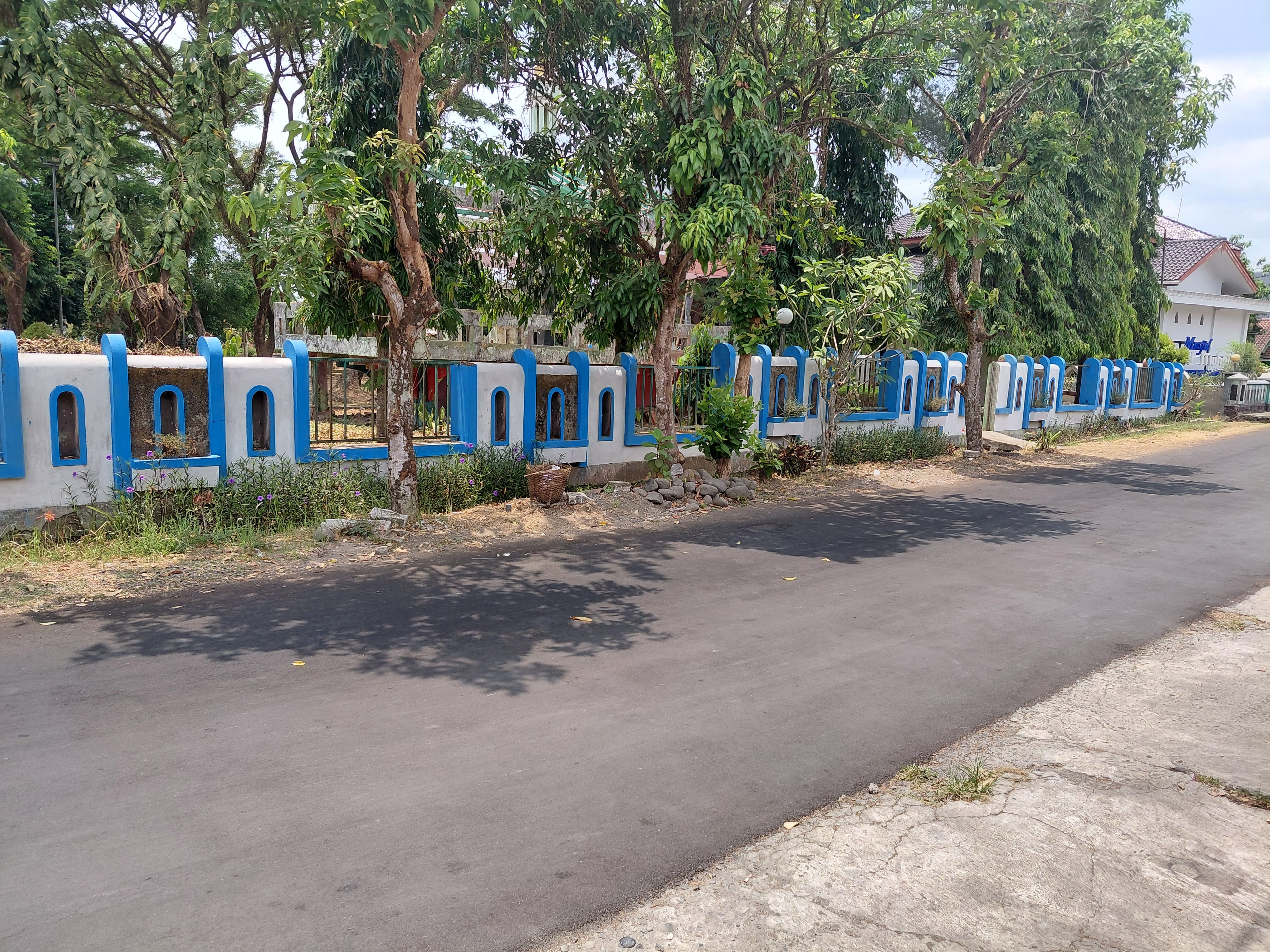 Lampiran foto terkait aduan Permohonan Penghapusan Pagar dan Pembuatan Jogging Track di Taman Fasilitas Umum Purbalingga