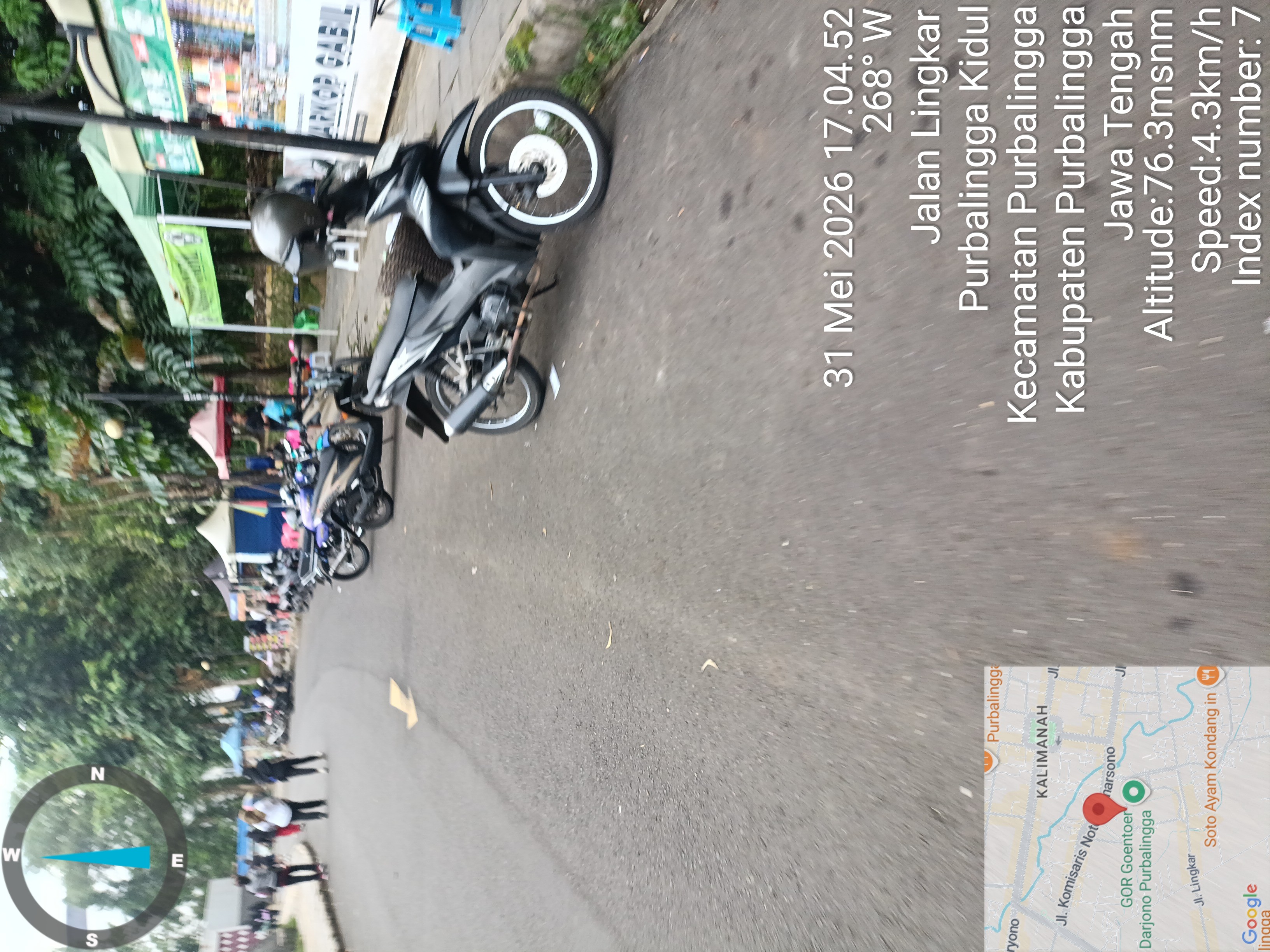 Lampiran foto terkait aduan Permintaan Penataan Area Parkir dan Pengelolaan Sampah di GOR Guntur Darjono untuk Mendukung Kegiatan Olahraga Warga