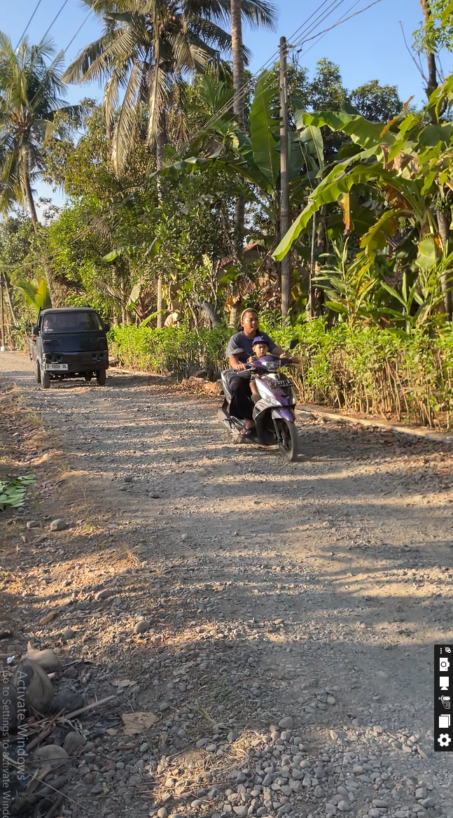 Lampiran foto terkait aduan Permohonan Pemeriksaan dan Perbaikan Jalan Masjid Majasem Kec. Kemangkon Menghadapi Kerusakan dan Genangan Air