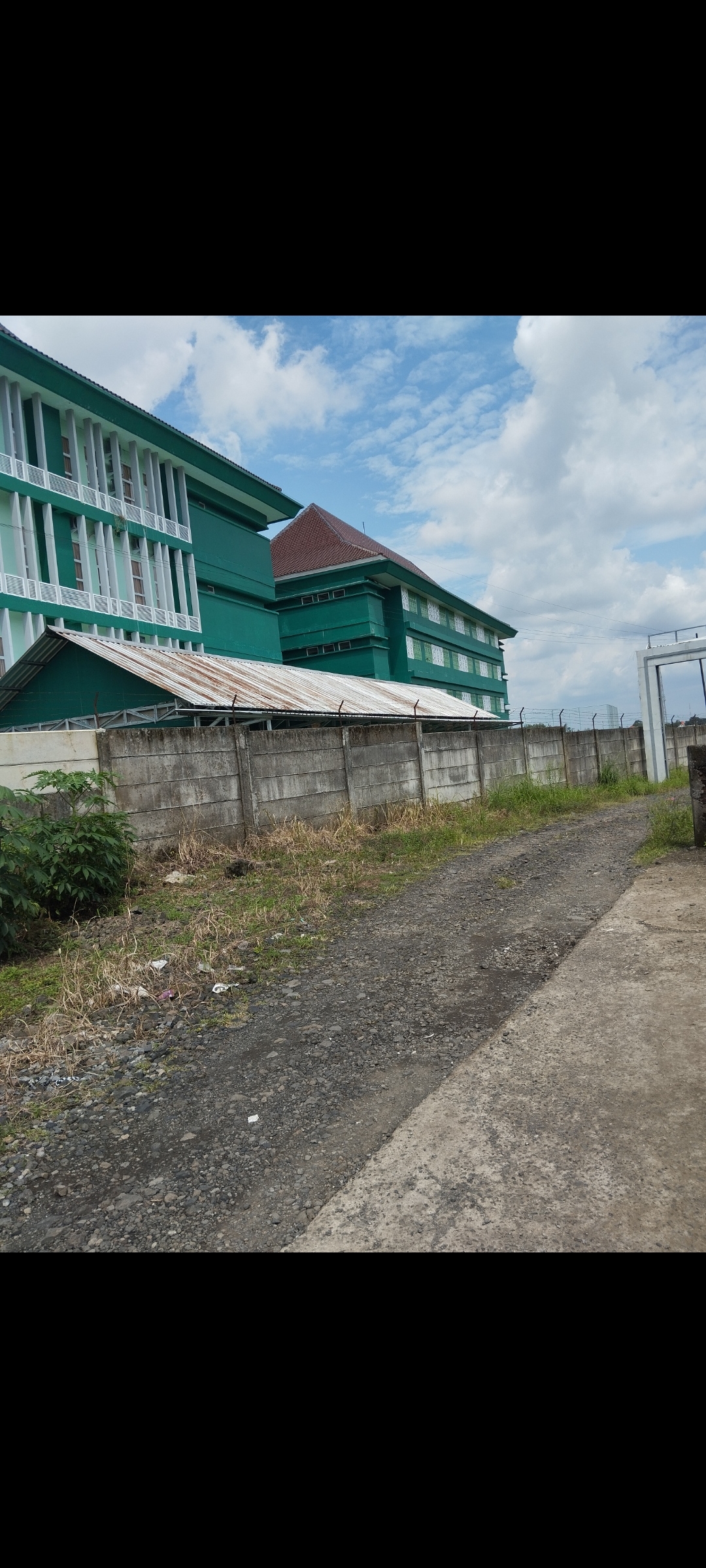 Lampiran foto terkait aduan Aduan Warga Madina Permata Sentul: Realisasi Infrastruktur dan Fasilitas Perumahan Belum Terpenuhi