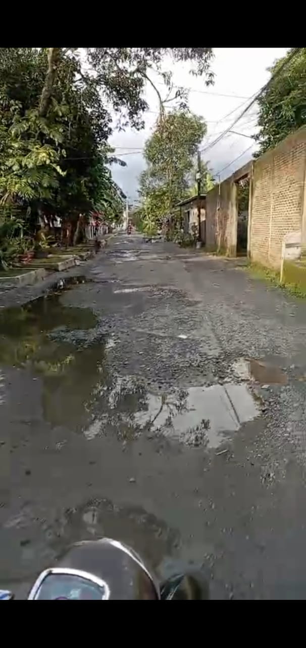 Lampiran foto terkait aduan Laporan Kerusakan Jalan Kertayasa dan Permohonan Peninjauan