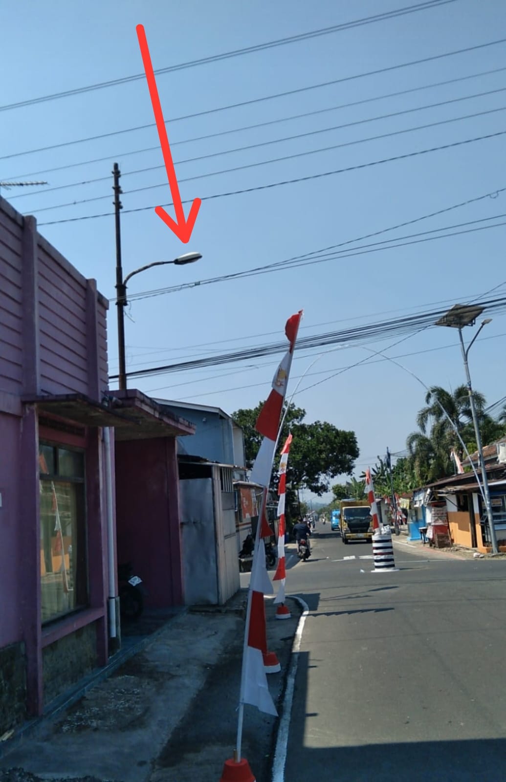 Lampiran foto terkait aduan Permohonan Perbaikan Lampu PJU di Perempatan Jalan Kenduruan Mekarjaya Sebagai Tindakan Peningkatan Keselamatan Lalu Lintas